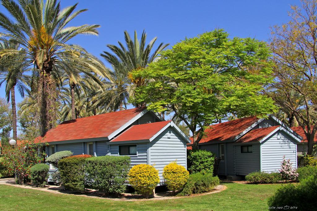 Nir David Country Lodge Exterior photo